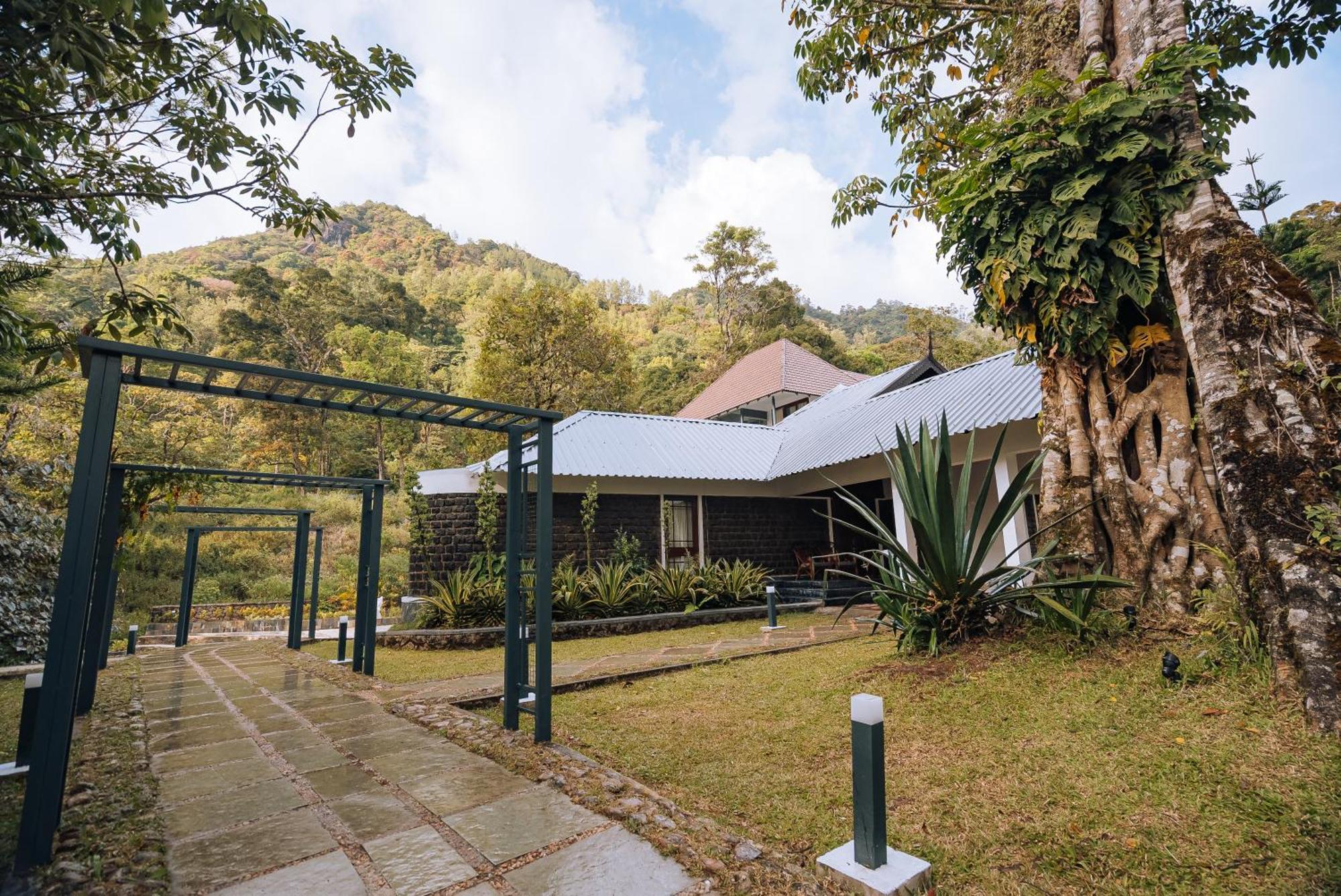 Elixir Woods Luxury Resort And Spa, Munnar Buitenkant foto