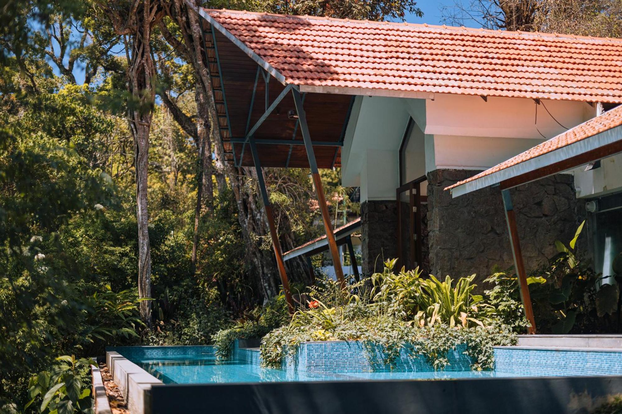 Elixir Woods Luxury Resort And Spa, Munnar Buitenkant foto