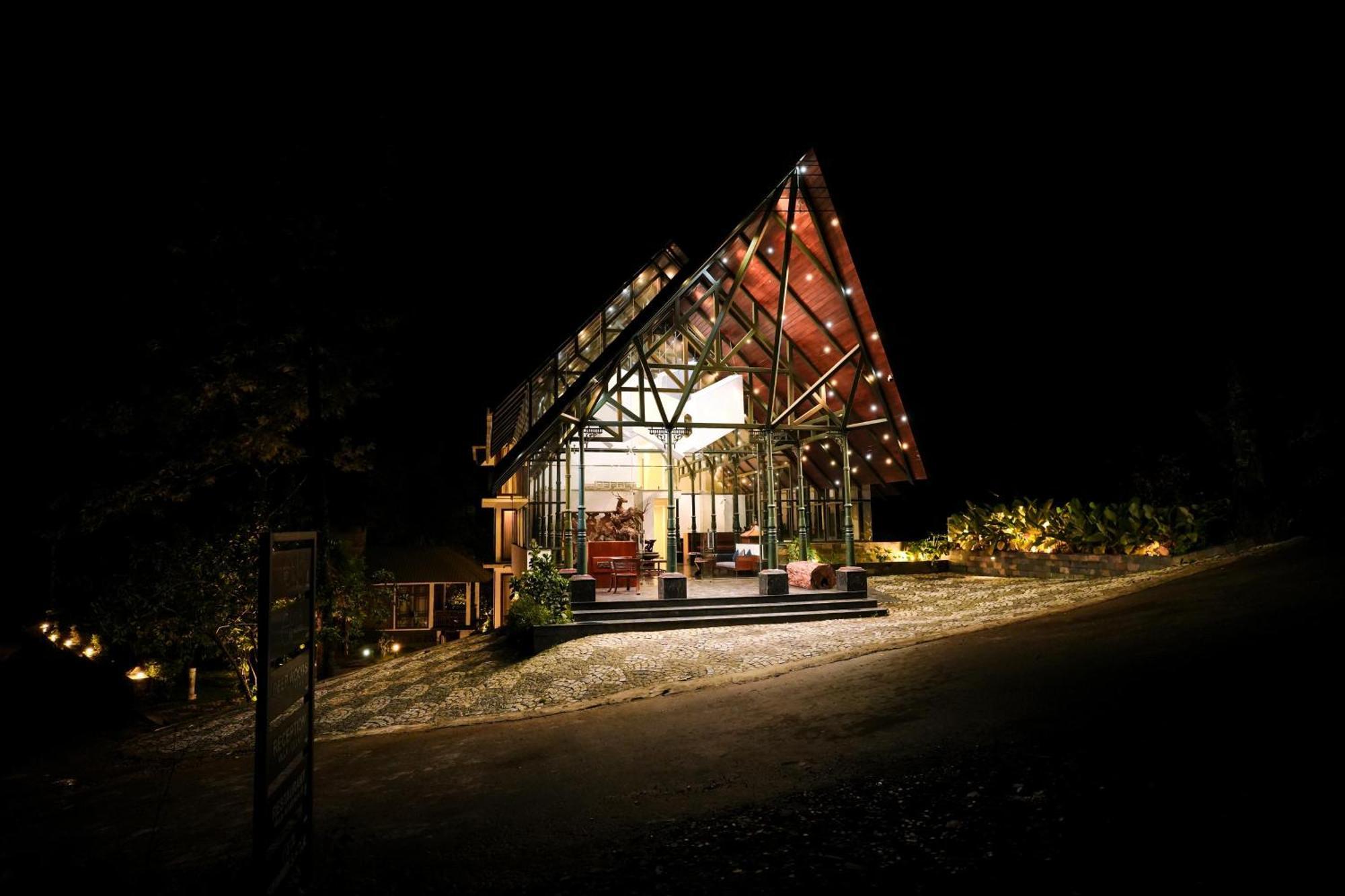 Elixir Woods Luxury Resort And Spa, Munnar Buitenkant foto